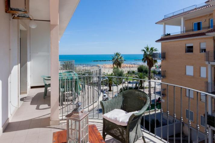 Aparthotel Il Lauro San Benedetto del Tronto Exteriér fotografie