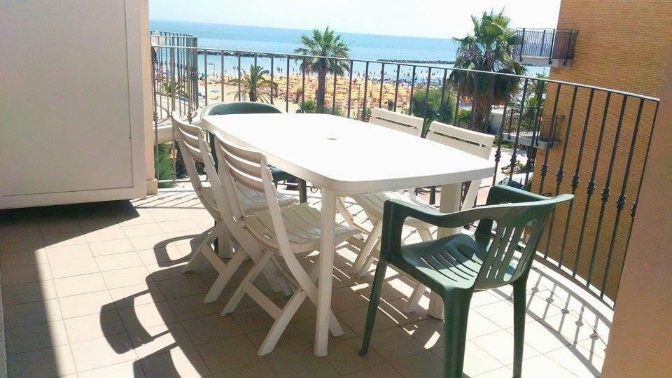 Aparthotel Il Lauro San Benedetto del Tronto Exteriér fotografie
